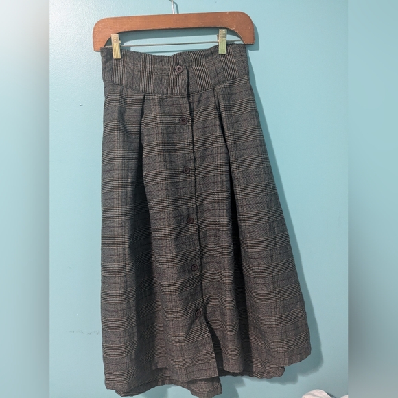 Plaid button up skirt - Picture 1 of 5